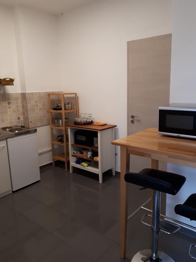 Kertvarosi Apartman II Тисауйварош Екстериор снимка